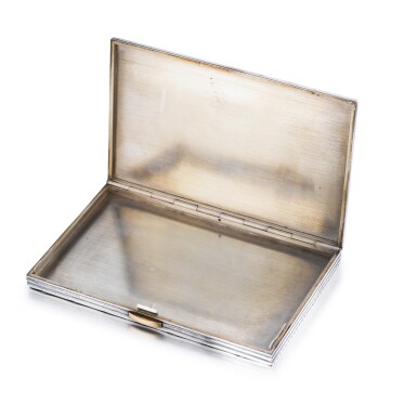 1920 cigarette box Vintage Metal Cigarette Case Box Gold Men Tobacco Holder for 20s 85mm King Size 1920 cigarette box Vintage Metal Cigarette Case Box Gold Men Tobacco Holder for 20s 85mm King Size