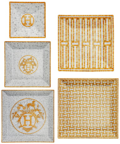 View full screen - View 1 of Lot 7913. Set of 5 Mosaique au 24 Gold Set Square Plates, n°1 to n°5.