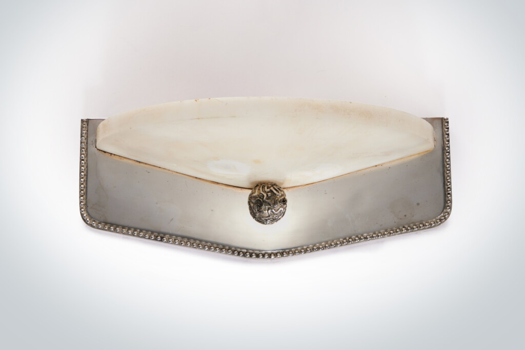 View full screen - View 1 of Lot 48. Sconce.
