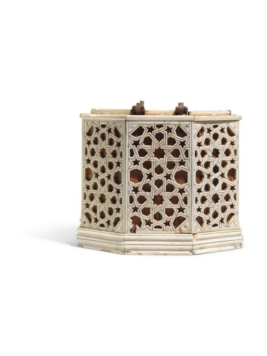 View full screen - View 1 of Lot 447. A LARGE NASRID IVORY-OVERLAID WOOD PYXIS, SPAIN, 14TH CENTURY.