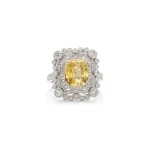 YELLOW SAPPHIRE AND DIAMOND RING