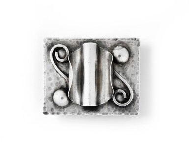 View full screen - View 1 of Lot 39. BROCHE ARGENT, JEAN DESPRÉS | SILVER BROOCH, JEAN DESPRÉS.