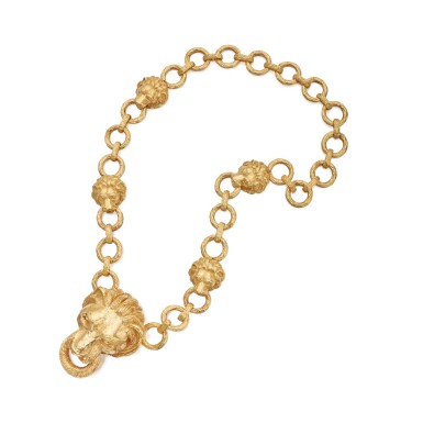 View full screen - View 1 of Lot 75. Van Cleef & Arpels | Gold Necklace.