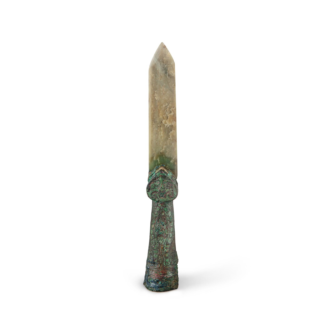 View full screen - View 1 of Lot 26. An archaic bronze and jade spearhead, Shang dynasty | 商 青銅骹玉矛.