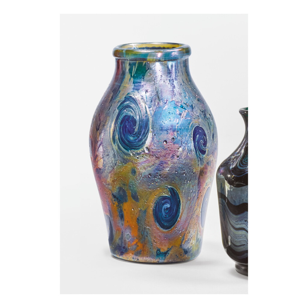 View full screen - View 1 of Lot 15. TIFFANY STUDIOS | "CYPRIOTE" VASE.