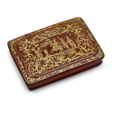 View full screen - View 1 of Lot 1511. A Regency gold, mother of pearl and blond tortoiseshell snuff box, probably German, circa 1720.