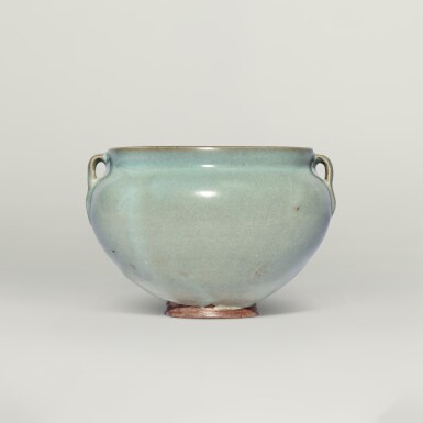 View full screen - View 1 of Lot 138. A 'Jun' lavender-glazed handled jar, Northern Song / Jin dynasty .