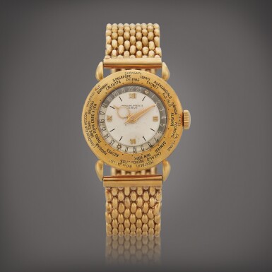 View full screen - View 1 of Lot 93. World Time, Reference 1415 A yellow gold world time wristwatch with bracelet Made in 1942 | 百達翡麗 | World Time 型號 1415 黃金世界時間鍊帶腕錶,製作年份 1942.