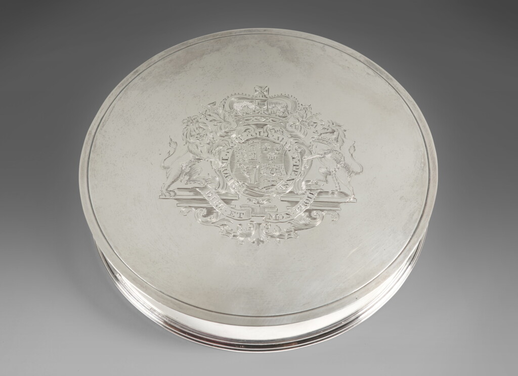 View full screen - View 1 of Lot 665. A George III Silver Seal Box, Benjamin Laver, London, 1783.