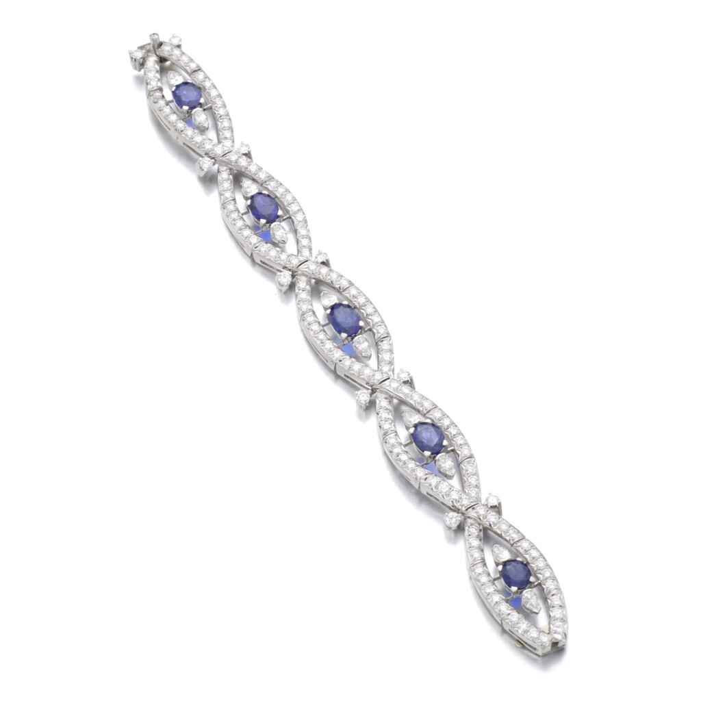 View full screen - View 1 of Lot 96. SAPPHIRE AND DIAMOND BRACELET.