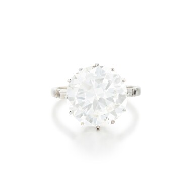 View full screen - View 1 of Lot 91. Bague diamant | Diamond ring.