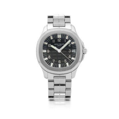 View full screen - View 1 of Lot 313. AQUANAUT, REF 5065 STAINLESS STEEL WRISTWATCH WITH DATE AND BRACELET CIRCA 2001.