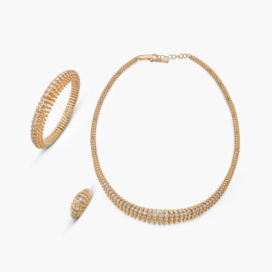 View full screen - View 1 of Lot 1296. Gold and Diamond Parure | K金 鑲嵌 鑽石 項鏈 及 手鐲 及 戒指 套裝.
