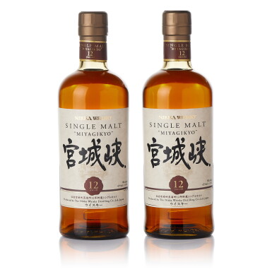 View full screen - View 1 of Lot 1035. 宮城峽 Miyagikyo 12 Year Old 45.0 abv NV (2 BT70).