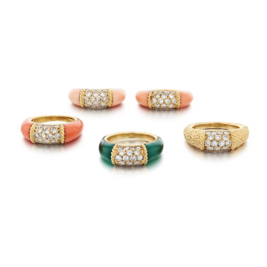 View full screen - View 1 of Lot 125. Trois bagues pierres de couleur et diamants, "Philippine" | Three gem-set and diamond rings, 'Philippine'.