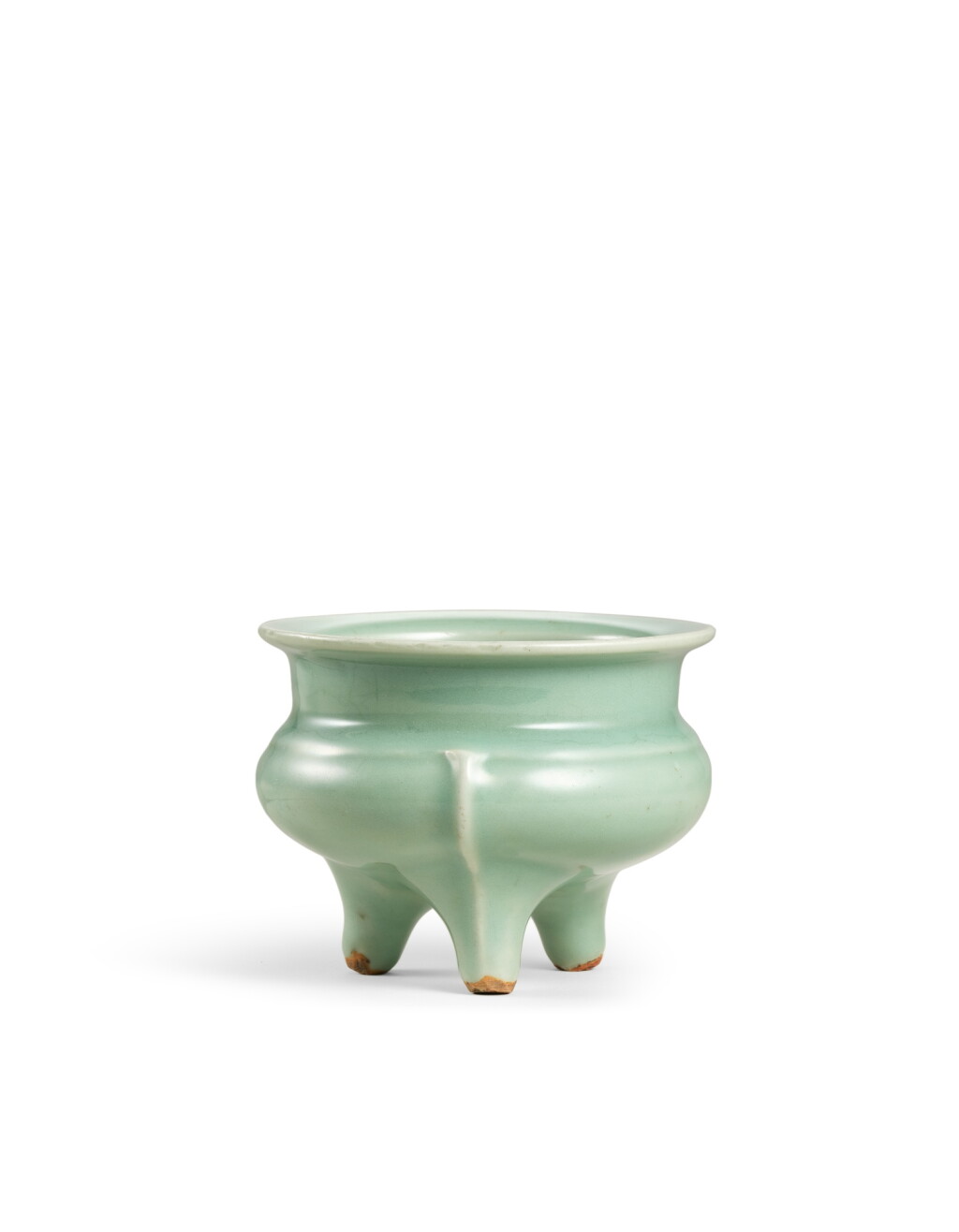 View full screen - View 1 of Lot 9873. A Longquan celadon tripod incense burner, Southern Song dynasty | 南宋 龍泉青釉鬲式爐.