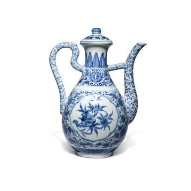 View full screen - View 1 of Lot 623. A blue and white 'peach' ewer and cover, 20th century | 二十世紀 青花開光瑞桃紋執壺連蓋.