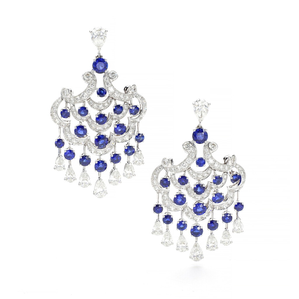 View full screen - View 1 of Lot 58. GRAFF | PAIR OF SAPPHIRE AND DIAMOND PENDENT EARRINGS.
