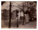 Coin du Quai Voltaire et rue de Nevers