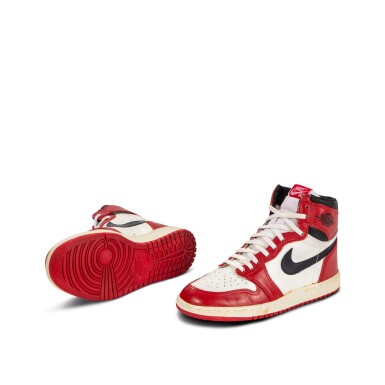 View full screen - View 1 of Lot 882. Nike Air Jordan 1 High 1985 'Chicago' | Size 8.5.