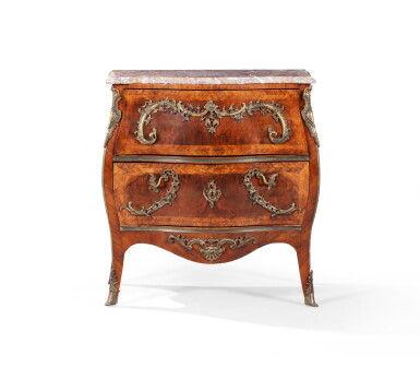 全萤幕检视 - 查看42A walnut and gilt-bronze commode, Bern, circa 1750, attributed to Matthaus Funk | Commode en placage de noyer et bronze doré, Berne, vers 1750, attribuée à Matthaus Funk的1