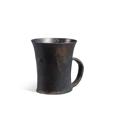 View full screen - View 1 of Lot 816. A large black 'eggshell' pottery cup, Longshan culture, c. 2500-2000 BC 龍山文化 蛋殼黑陶盃.