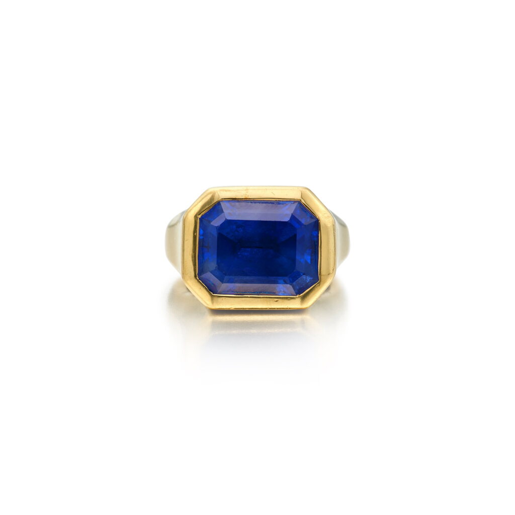 View full screen - View 1 of Lot 80. Gold and Sapphire Ring.