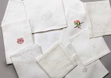 View full screen - View 1 of Lot 135. Lot comprising thirteen suites of cotton napkins.
