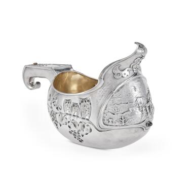 View full screen - View 1 of Lot 193. A large gem-set parcel-gilt kovsh, Egor Cheryatov for Lorié, Moscow, 1899-1908.