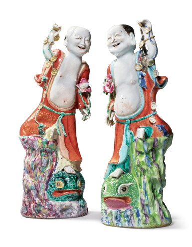 View full screen - View 1 of Lot 445. Two Rare Chinese Export Famille-rose Figures of Liuhai, Qing Dynasty, Qianlong Period | 清乾隆 粉彩劉海立像兩件.