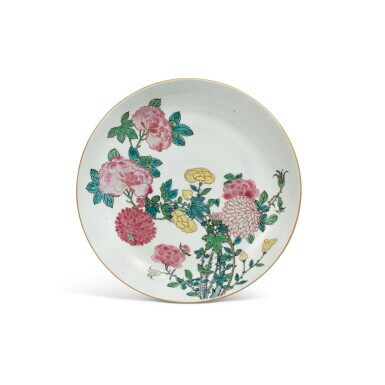 View full screen - View 1 of Lot 722. A famille-rose 'floral' dish, Qing dynasty, 18th century.