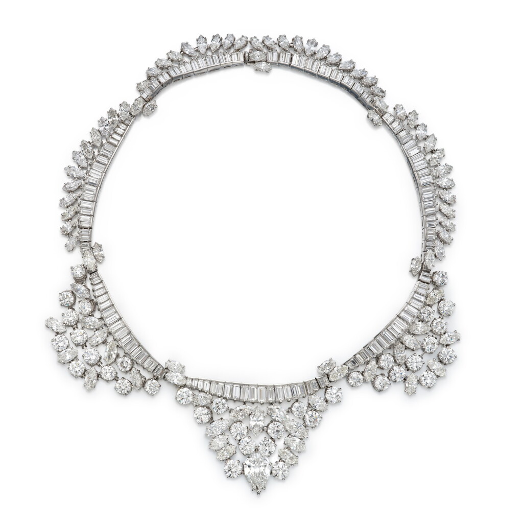 View full screen - View 1 of Lot 90. Diamond Necklace.