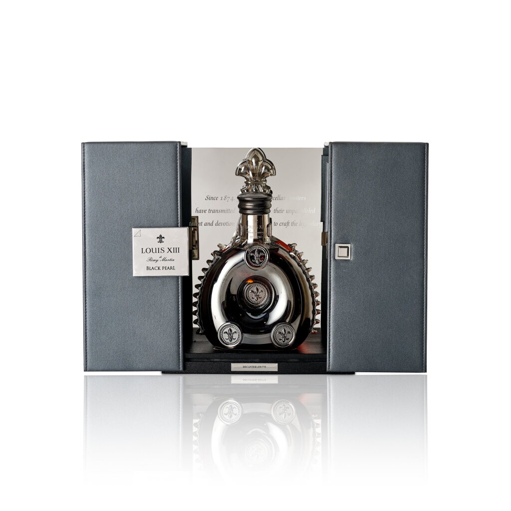 View full screen - View 1 of Lot 7156. Remy Martin Louis XIII Black Pearl 140th Anniversary 40.0 abv NV (1 BT70).