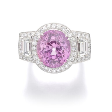 View full screen - View 1 of Lot 6. PINK SAPPHIRE AND DIAMOND RING.