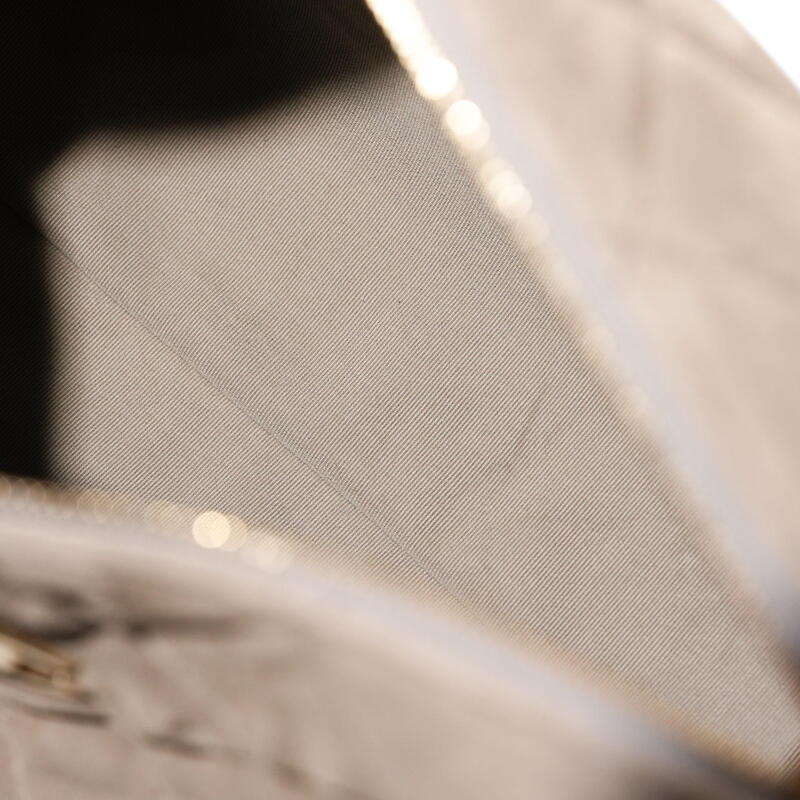 Cover image 0