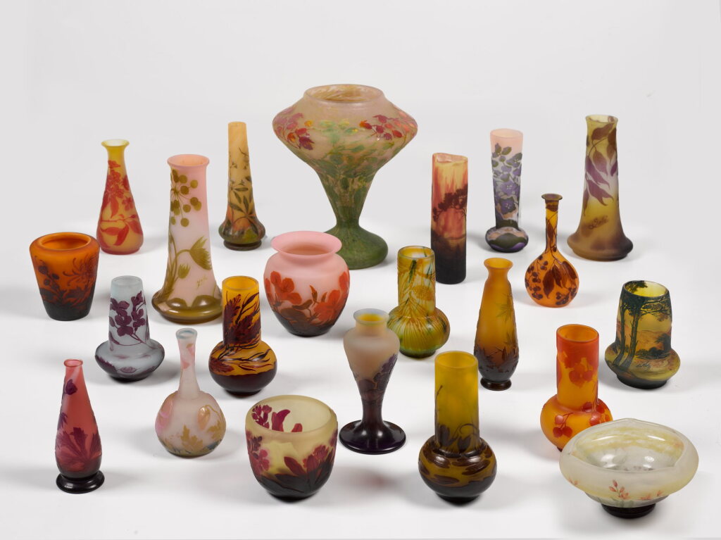 View full screen - View 1 of Lot 15. Twenty-two Various Glass Vases.