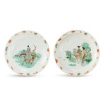 A pair of wucai 'birthday' dishes, Qing dynasty, Kangxi period 清康熙 五彩人物圖折沿盤一對 《大明成化年製》仿款