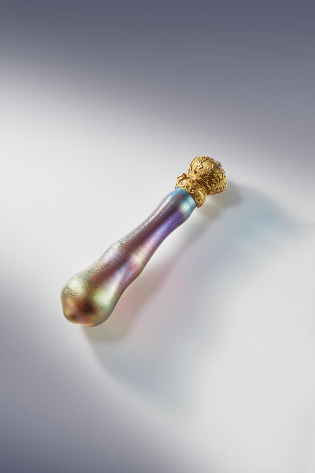 View full screen - View 1 of Lot 402. Mounted Scent Bottle.