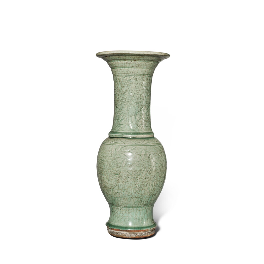 View full screen - View 1 of Lot 541. A carved 'Longquan' celadon-glazed 'peony' vase, Late Ming dynasty | 明末 龍泉窰青釉刻牡丹紋鳳尾尊.