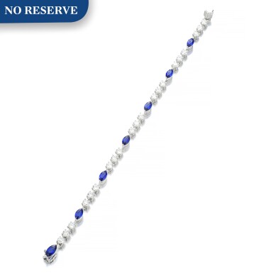 View full screen - View 1 of Lot 20. GRAFF | SAPPHIRE AND DIAMOND BRACELET.