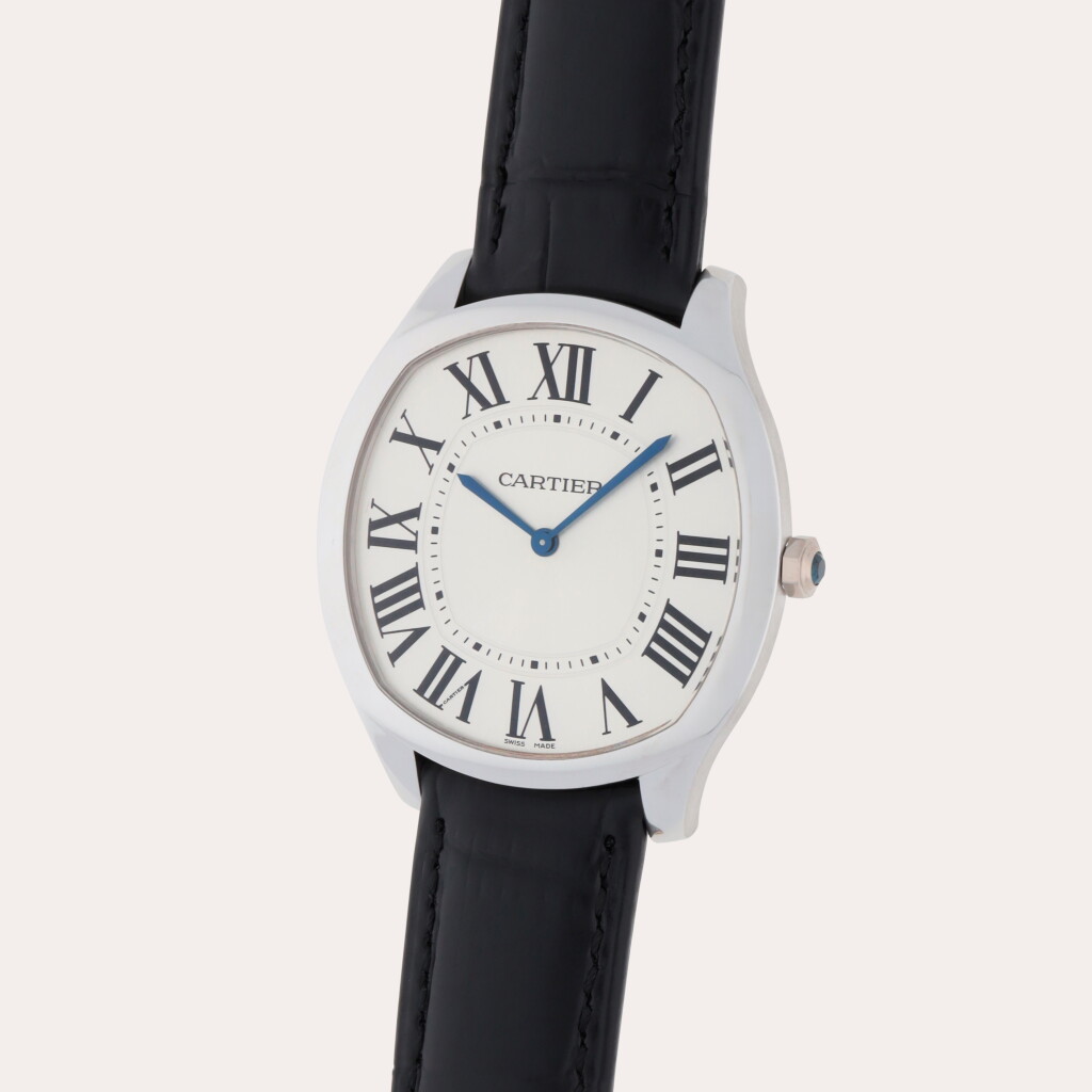 Voir en plein écran - Voir 1 du lot 243. Drive de Cartier, Reference 3968 | A white gold wristwatch | Circa 2017.