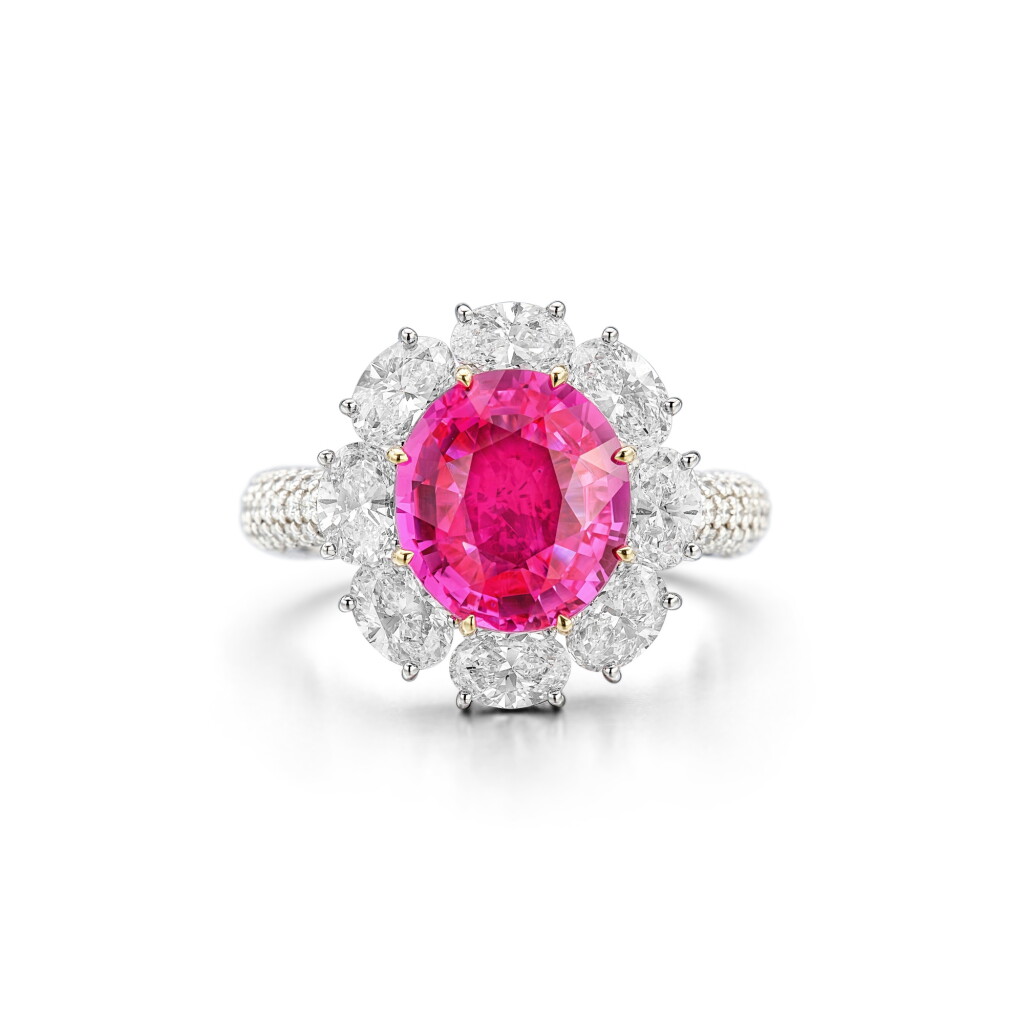 View full screen - View 1 of Lot 1714. Pink Sapphire and Diamond Ring | 4.17克拉 天然「緬甸」未經加熱粉紅色剛玉 配 鑽石 戒指.