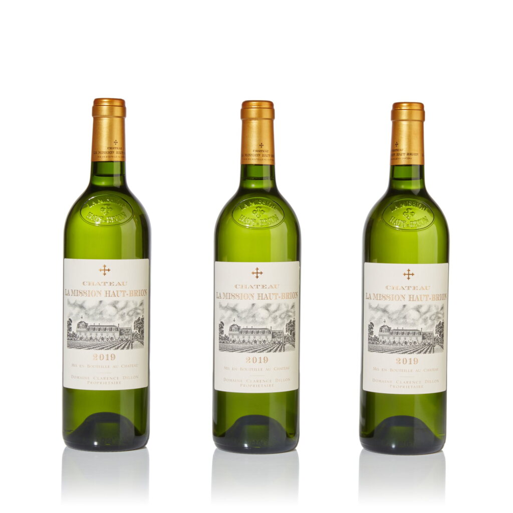 View full screen - View 1 of Lot 104. Château La Mission Haut-Brion Blanc 2019 (3 BT).