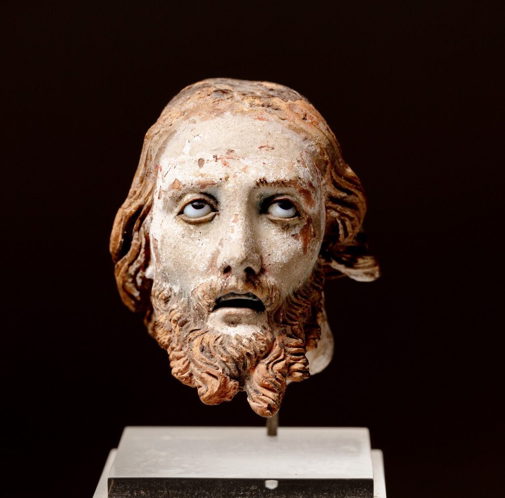View full screen - View 1 of Lot 24. Neapolitan or Spanish, 18th century, Dying Christ | Naples ou Espagne, XVIIIe siècle, Le Christ mourant.