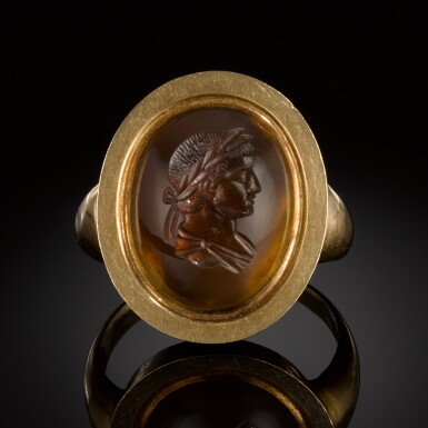 View full screen - View 1 of Lot 98. Italian, first half 19th century | Intaglio with the head of a Roman Emperor.