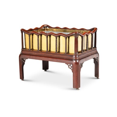 View full screen - View 1 of Lot 112. A George II mahogany canterbury, mid-18th century | "Canterbury" en acajou d'époque George II, Angleterre, milieu du XVIIIe siècle.