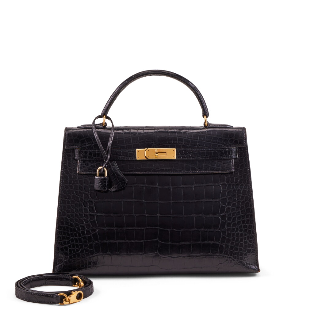 View full screen - View 1 of Lot 132. Vintage Black Shiny Mississippiensis Alligator Kelly 32 Sellier Gold Hardware, 1992.