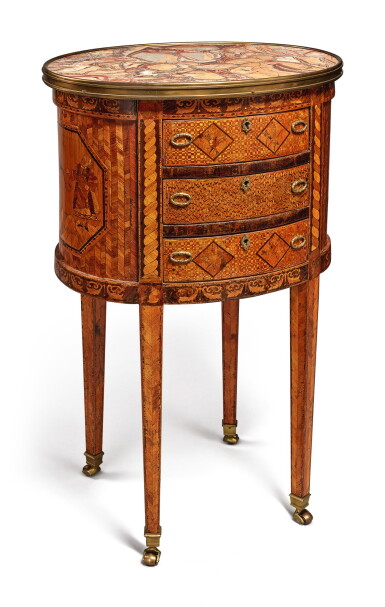 View full screen - View 1 of Lot 177. AN ITALIAN NEOCLASSICAL STRAW MARQUETRY TABLE, LATE 18TH CENTURY.