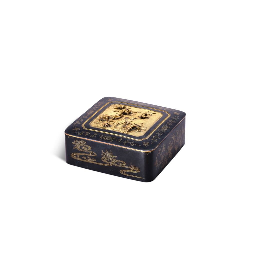 View full screen - View 1 of Lot 3625. A parcel-gilt bronze 'lion and peony' square box and cover, Qing dynasty, Yongzheng period | 清雍正 銅局部鎏金瑞獅牡丹圖方蓋盒.