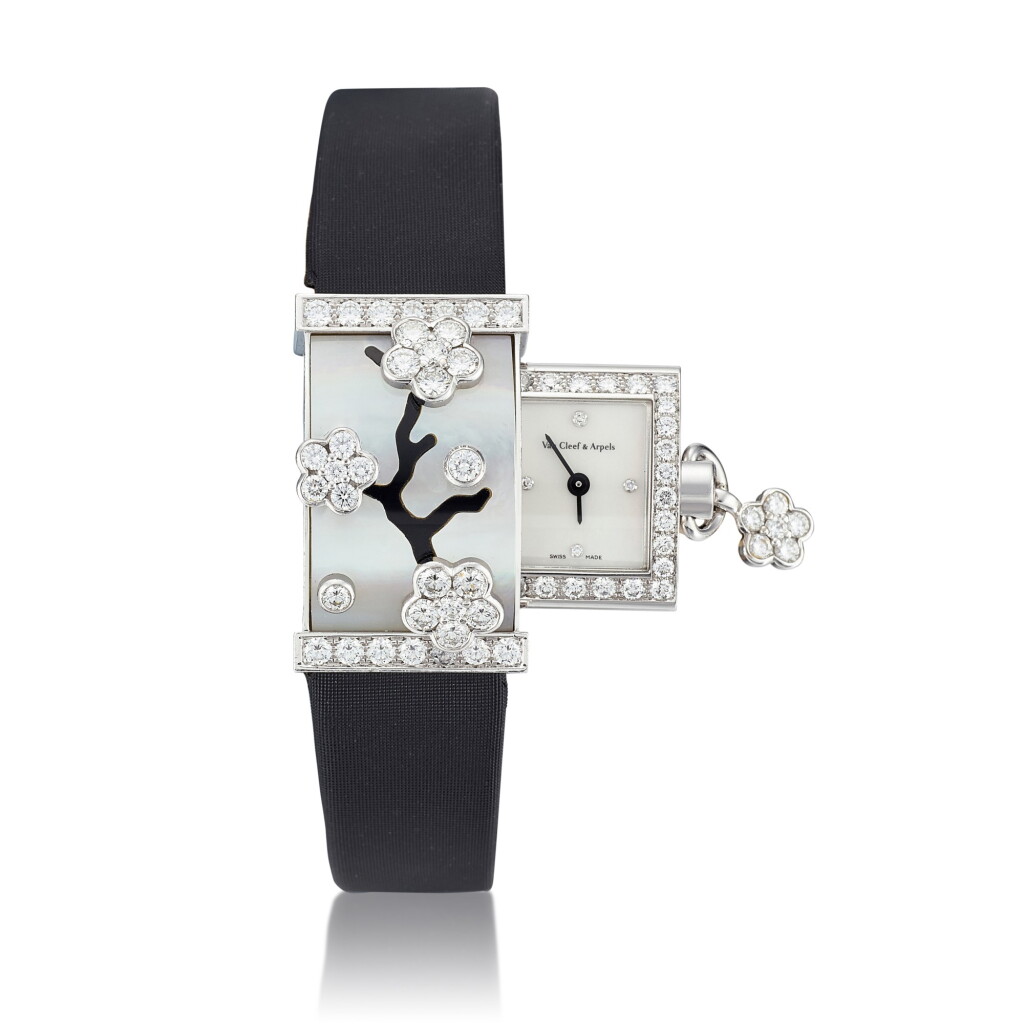View full screen - View 1 of Lot 1698. 'Secret Miroir des Eaux' Diamond, Mother-of-pearl and Onyx Wristwatch | 梵克雅寶 | 'Secret Miroir des Eaux' 鑽石 配 貝母 及 縞瑪瑙 腕錶.